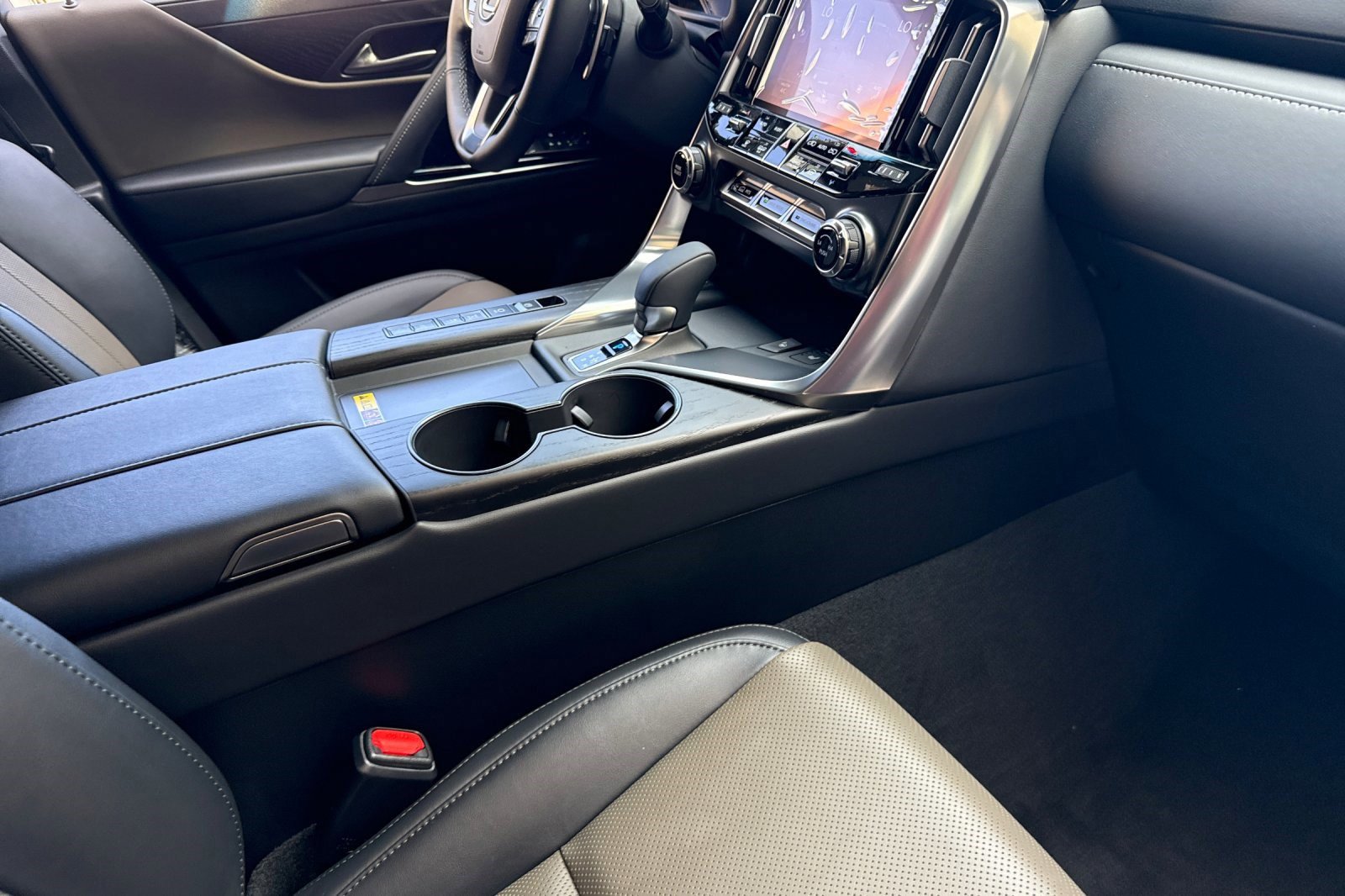 New 2026 Lexus LX 700h Overtrail image 24