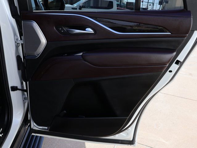 Certified 2021 Cadillac Escalade Sport Platinum image 13