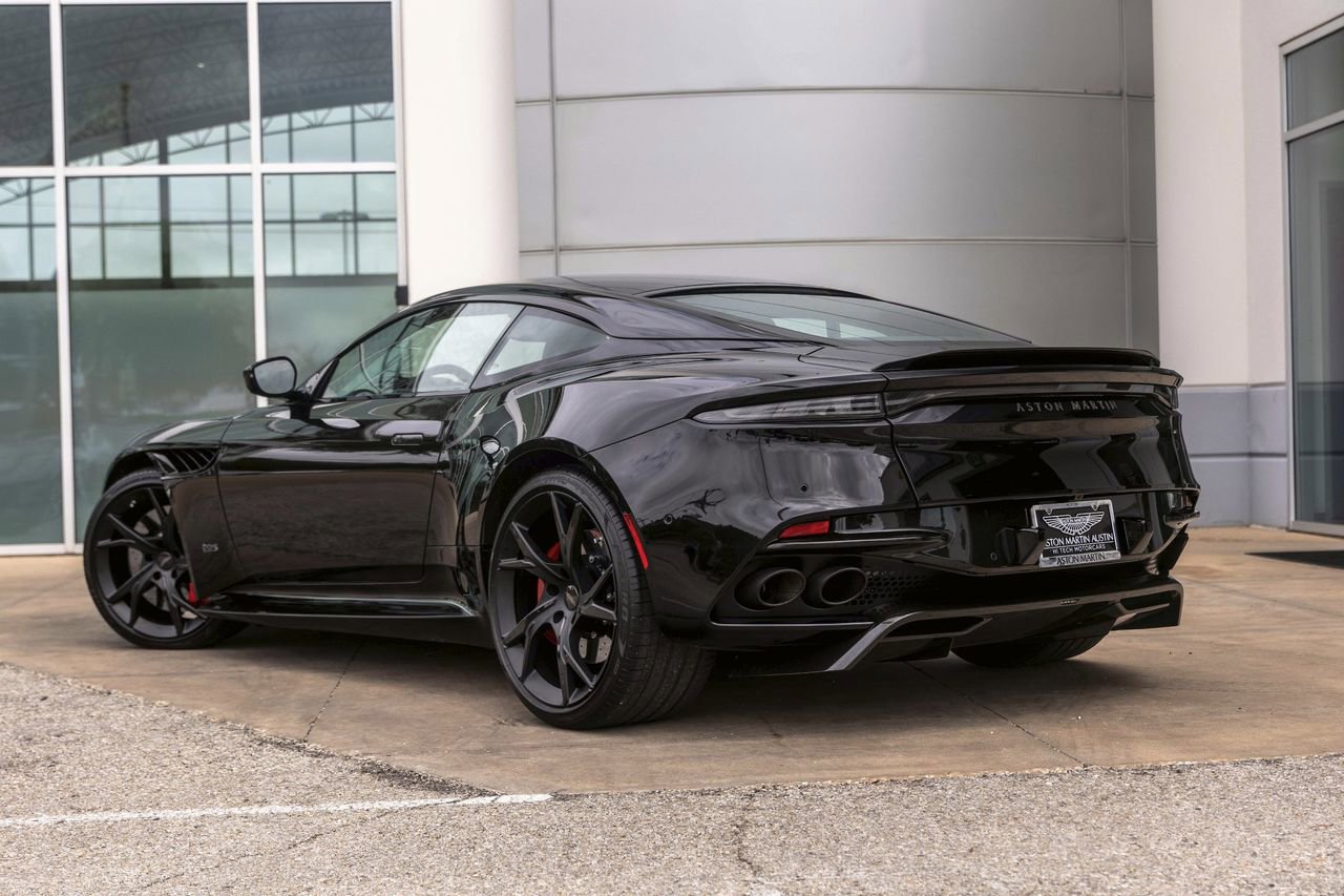 Used 2019 Aston Martin DBS Superleggera image 23
