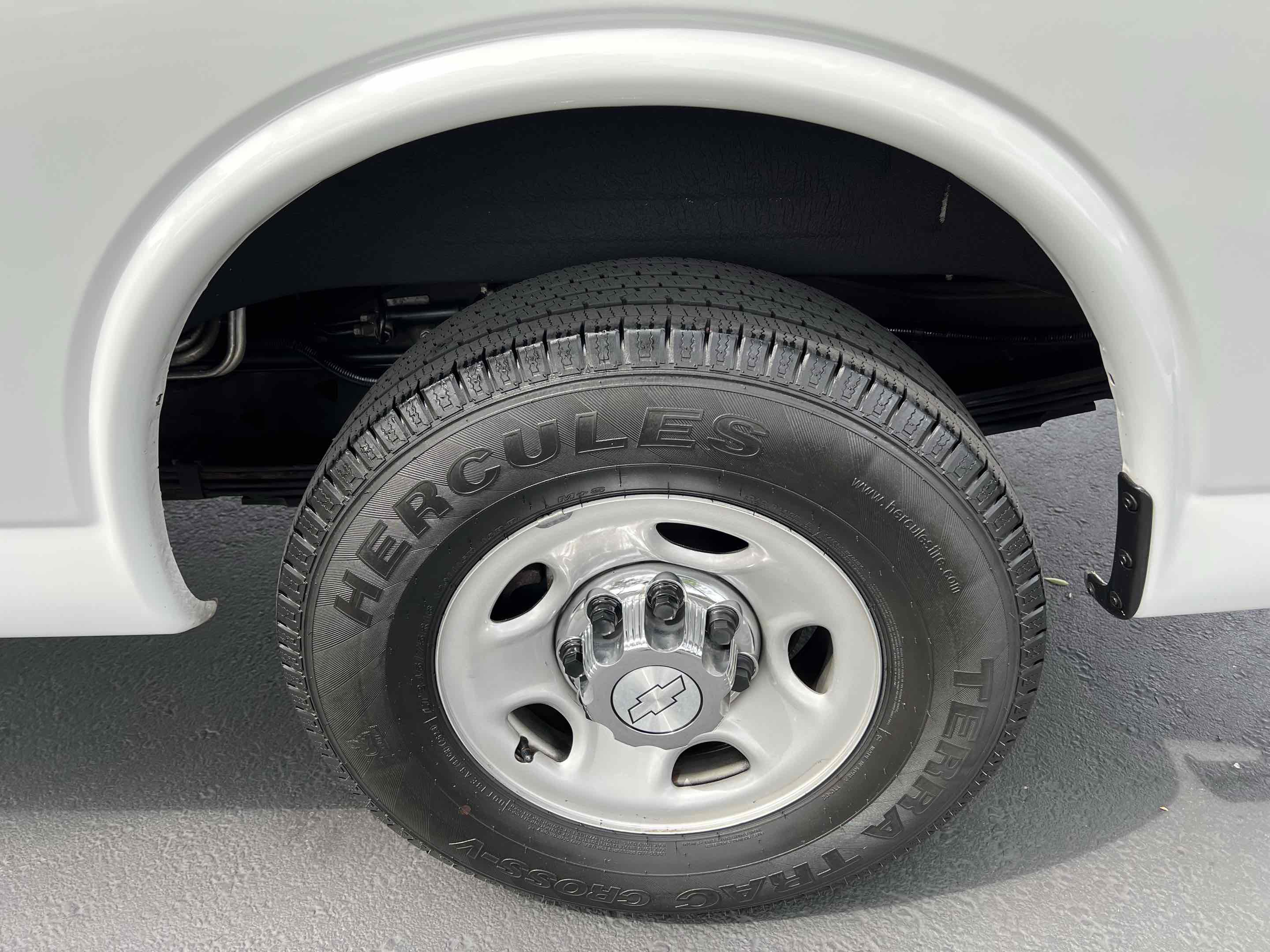 Used 2018 Chevrolet Express 3500 LT w/ LT Preferred Equipment Group RWD image 63