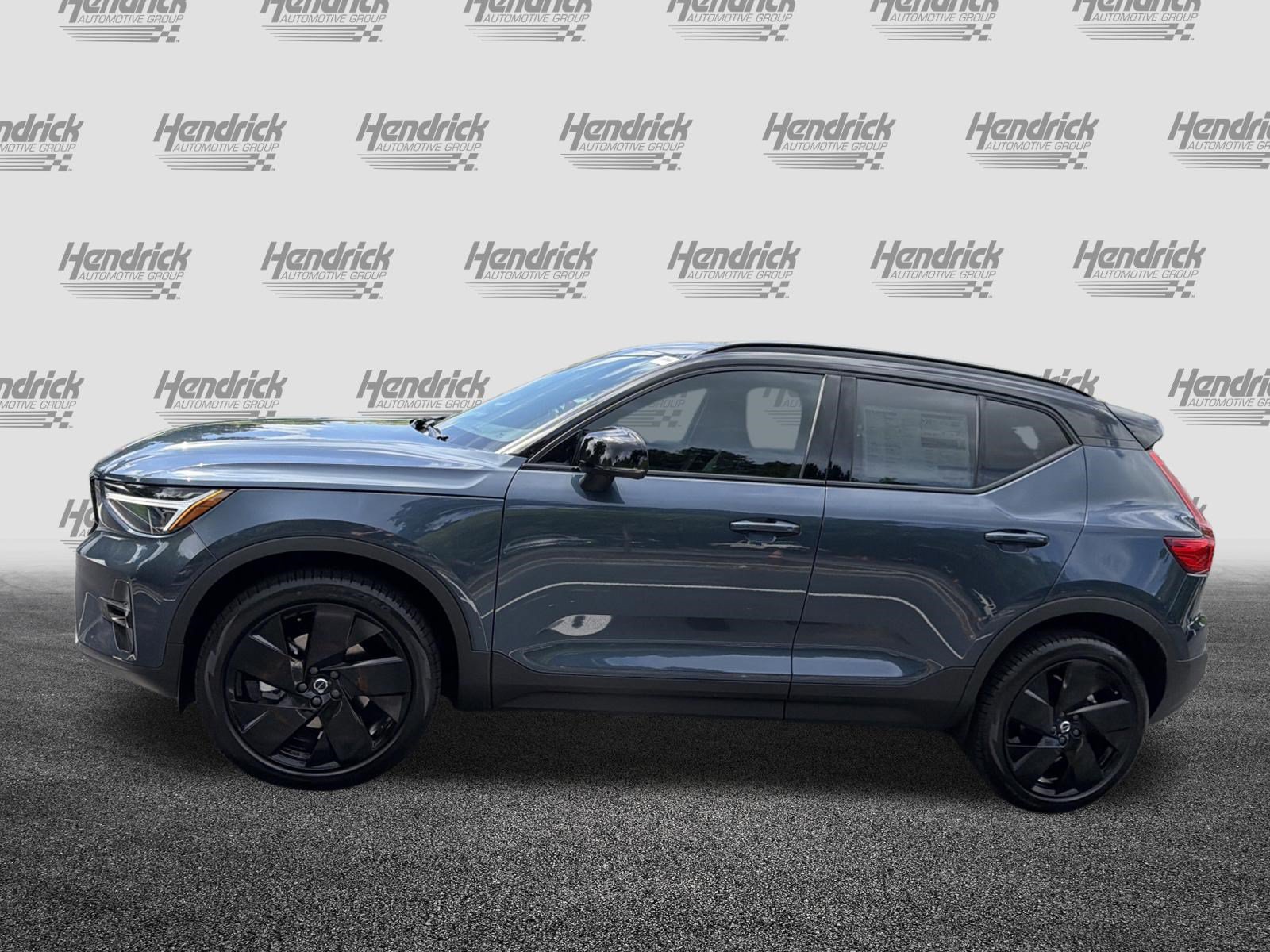 New 2026 Volvo XC40 B5 Ultra w/ Protection Package Premier AWD/4WD image 6