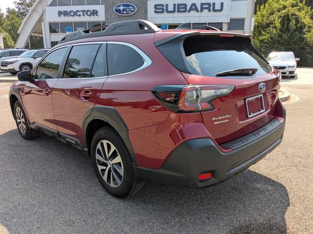Used 2025 Subaru Outback Premium AWD/4WD image 10