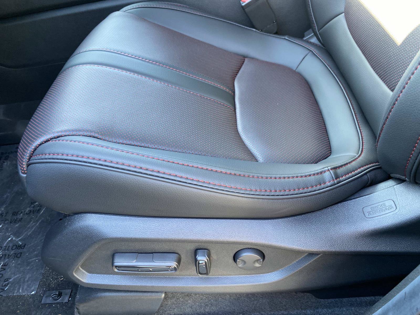 New 2026 Honda Pilot Black Edition image 11