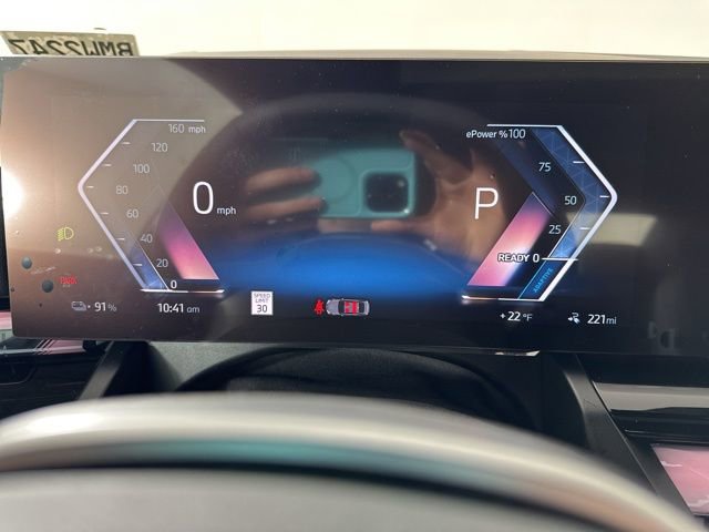 Used 2024 BMW i5 eDrive40i w/ Premium Package image 10