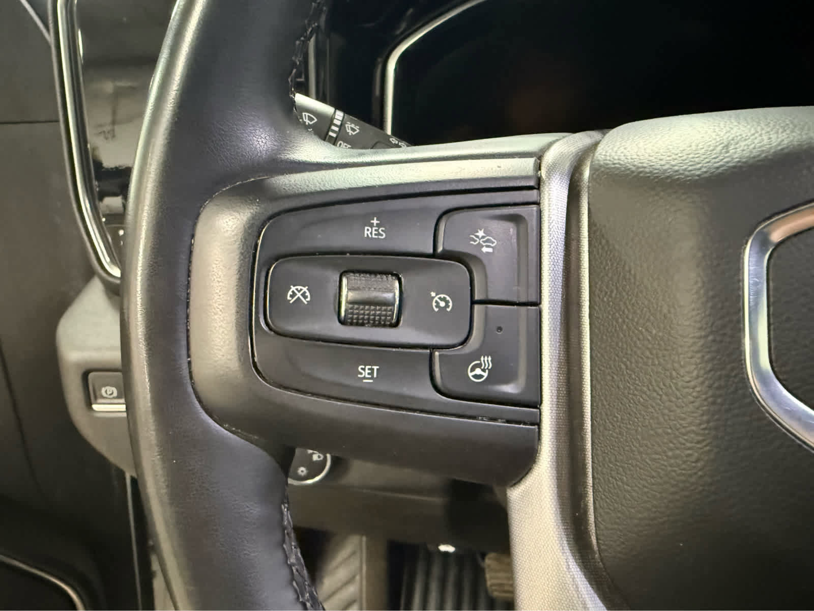 Certified 2023 GMC Sierra 1500 SLE image 18