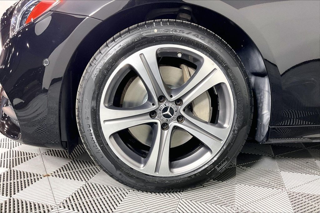Certified 2020 Mercedes-Benz E 350 4MATIC Sedan image 8