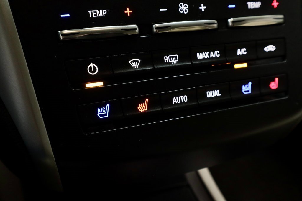 Used 2018 Lincoln MKC Reserve w/ Lincoln MKC Climate Package image 5