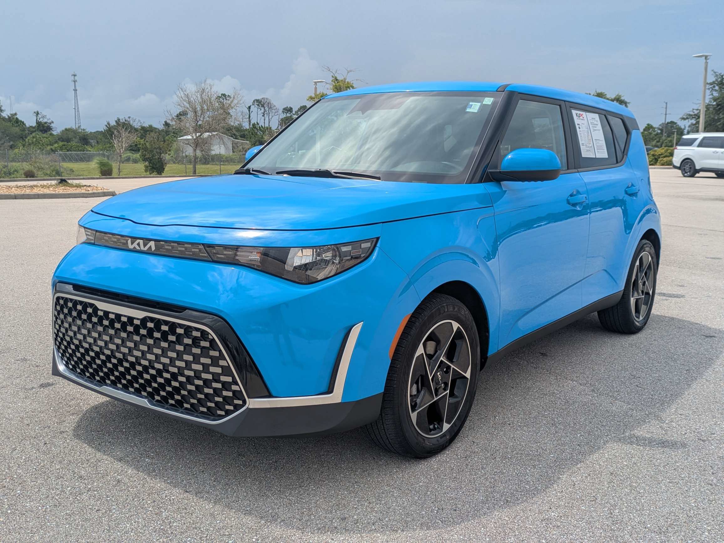 Certified 2023 Kia Soul EX FWD image 9