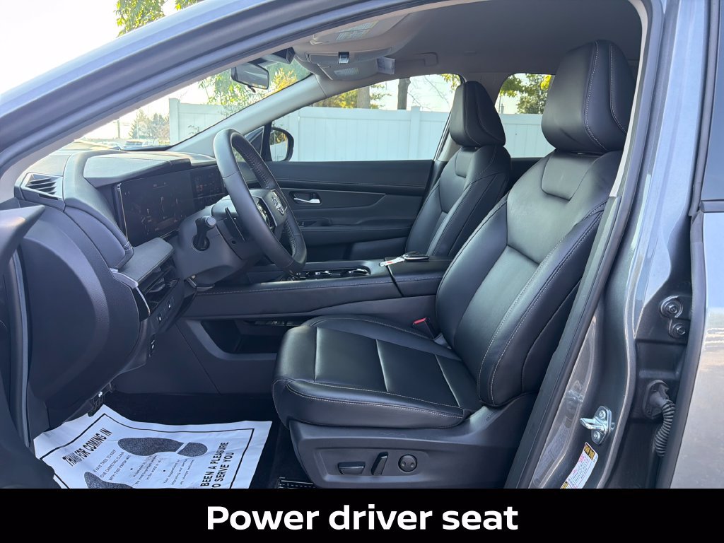 Certified 2025 Nissan Murano SV FWD image 11
