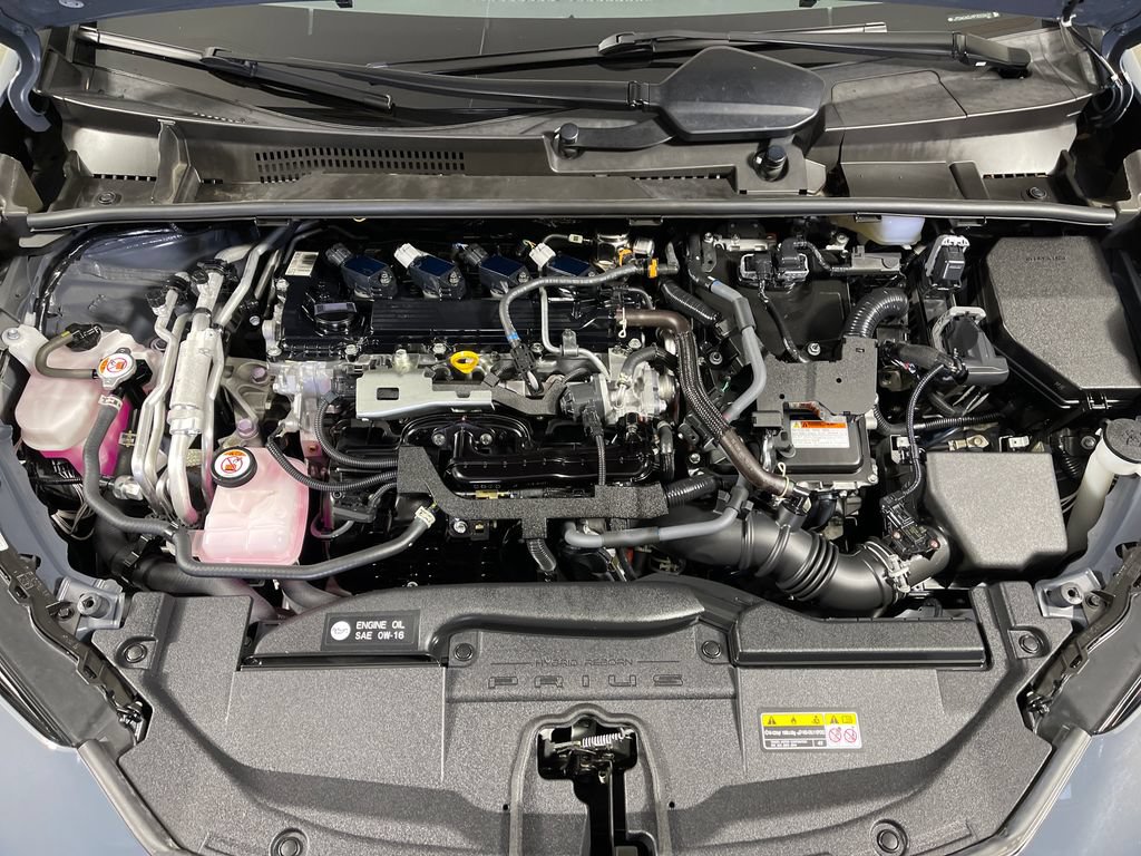Used 2023 Toyota Prius Prime FWD image 9