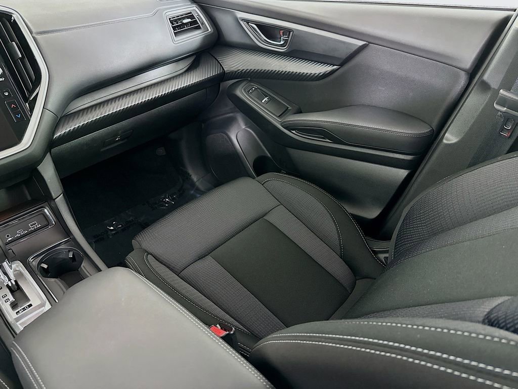Certified 2025 Subaru Ascent Premium image 30