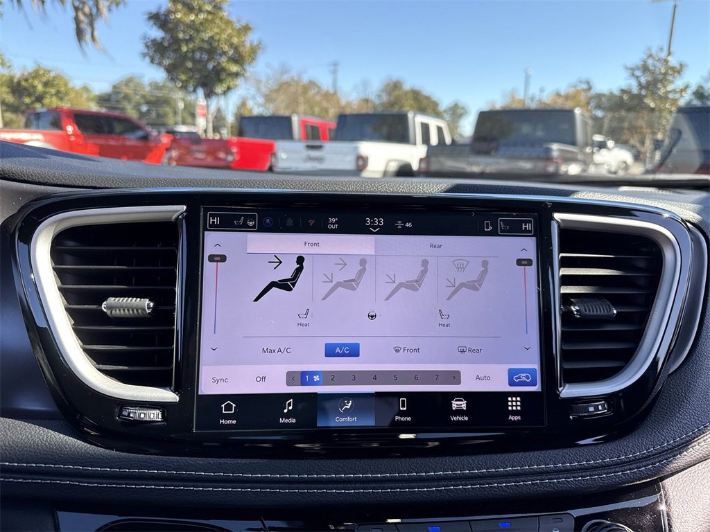 New 2026 Chrysler Pacifica Select image 21