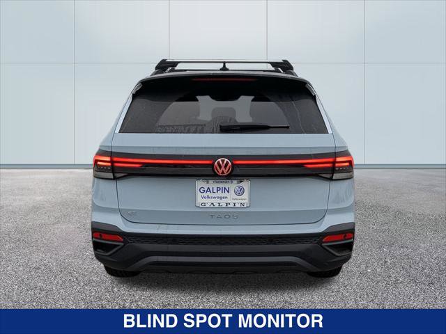 New 2025 Volkswagen Taos SE image 4