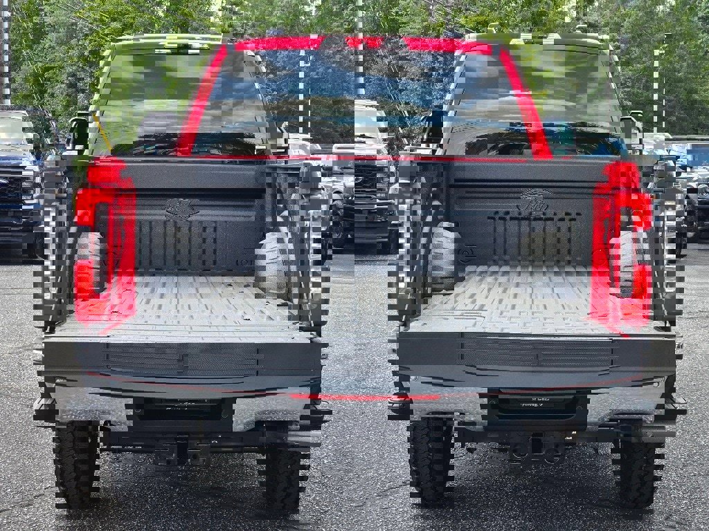 New 2026 Ford F350 Lariat w/ FX4 Off-Road Package image 25