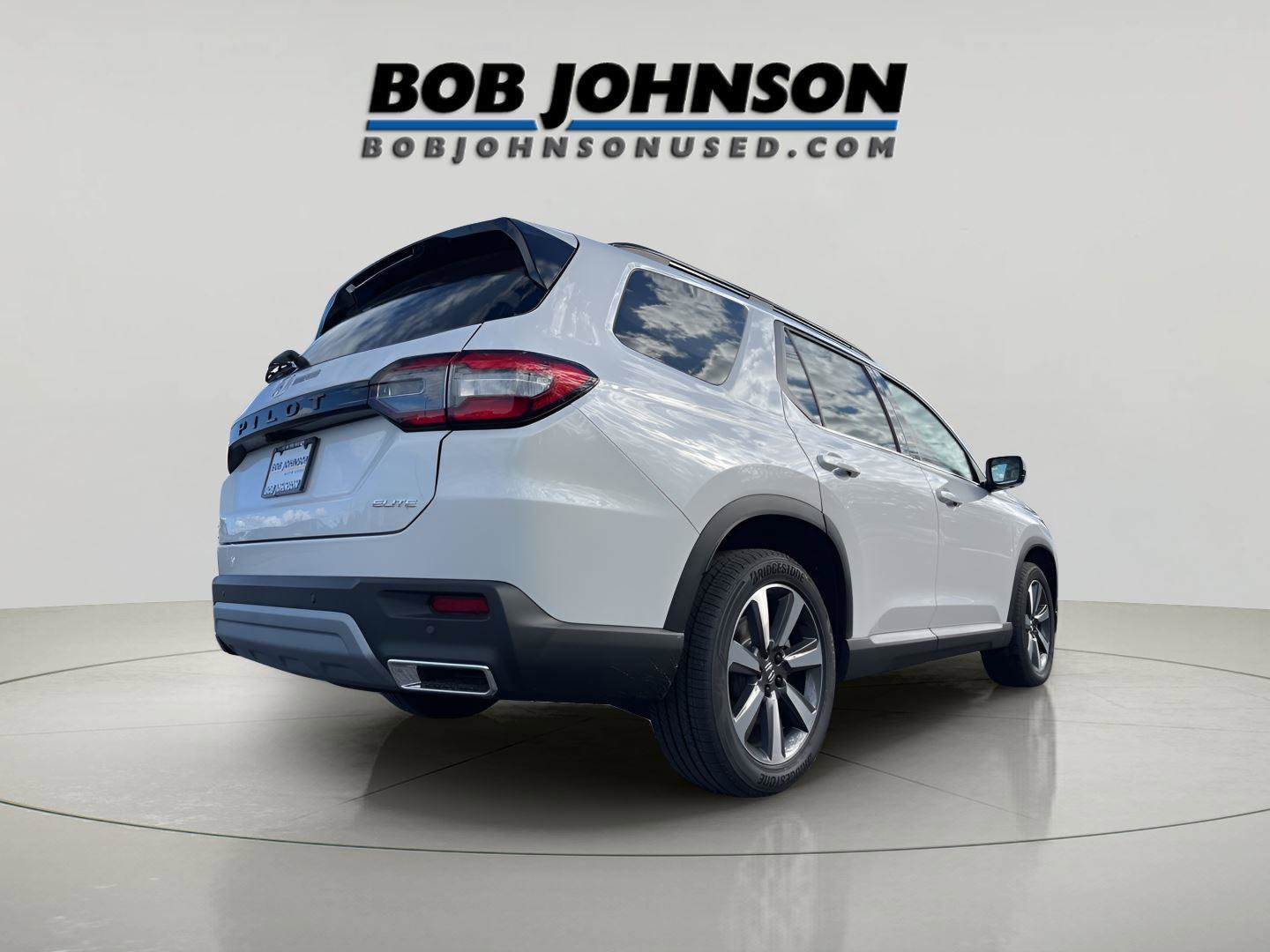 Used 2025 Honda Pilot Elite image 7