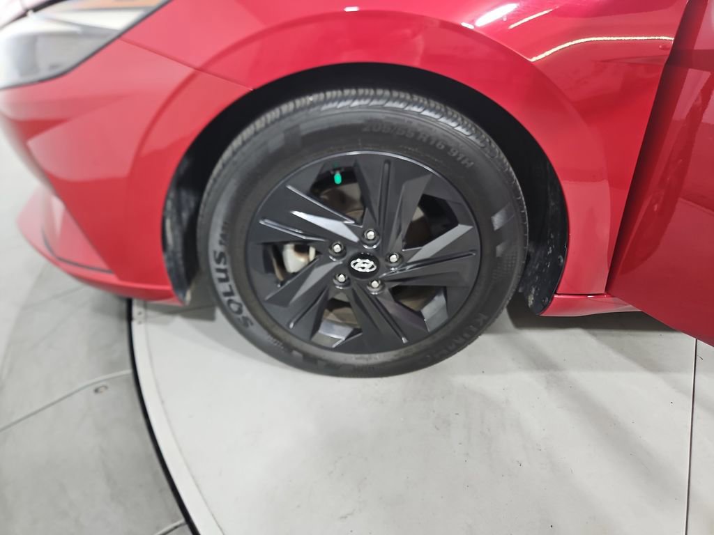 Certified 2022 Hyundai Elantra SEL FWD image 26