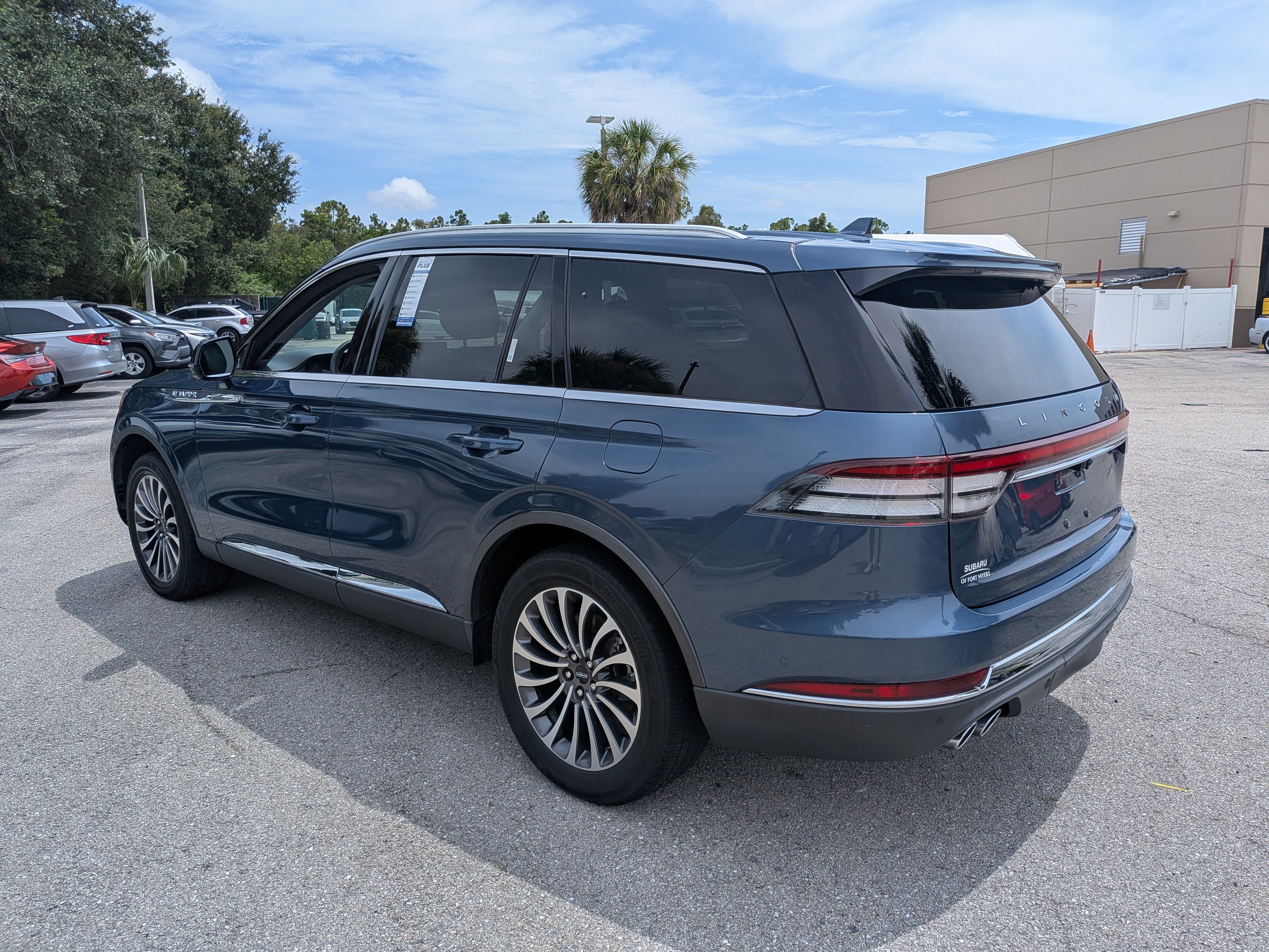 Used 2020 Lincoln Aviator Reserve w/ Equipment Group 201A AWD/4WD image 6