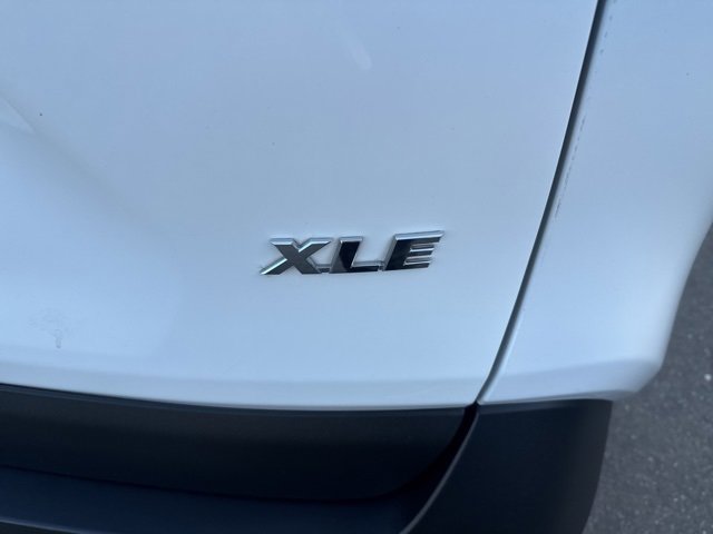 Used 2024 Toyota RAV4 XLE image 30