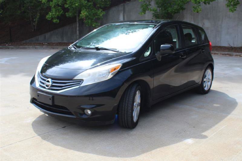Used 2014 Nissan Versa Note SV w/ SL Package FWD image 3