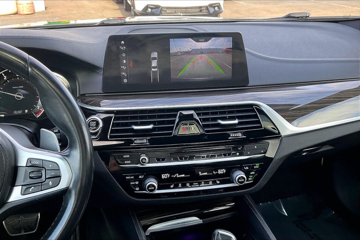 Used 2018 BMW 540i RWD image 6