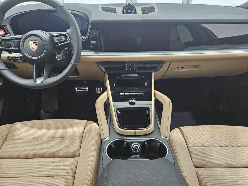 New 2026 Porsche Cayenne S image 13