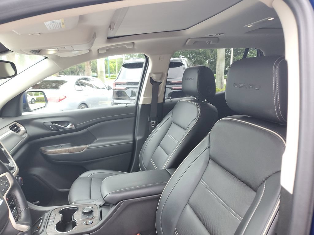 Certified 2023 GMC Acadia Denali w/ Trailering Package AWD/4WD image 21