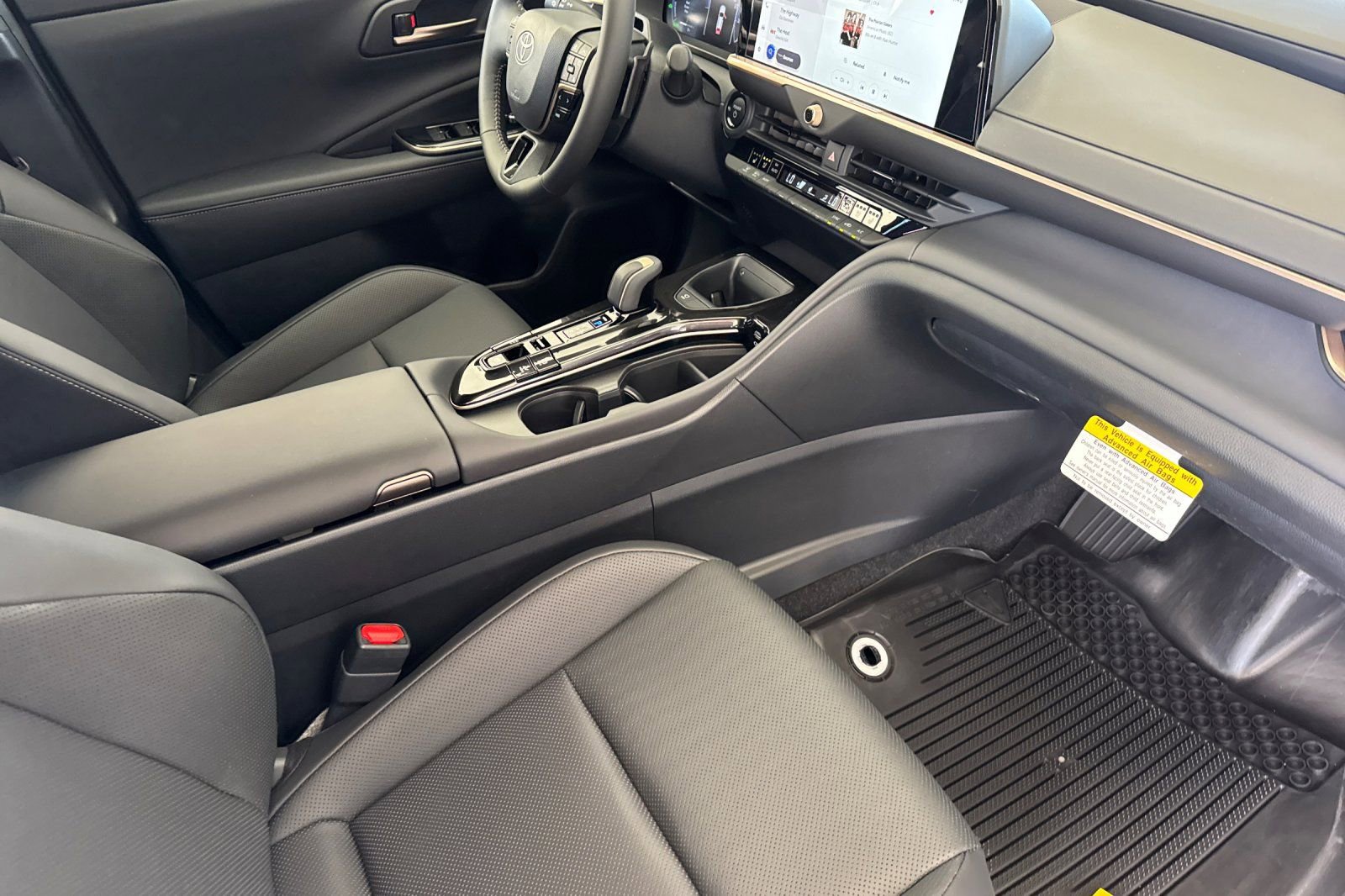 New 2026 Toyota Crown Signia AWD/4WD image 15