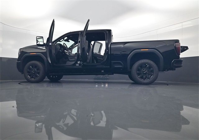 New 2026 GMC Sierra 3500 AT4 w/ AT4 Premium Plus Package image 34