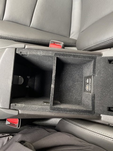 Used 2022 Cadillac XT5 Premium Luxury image 11