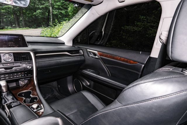 Used 2016 Lexus RX 350 AWD w/ Premium Package image 36
