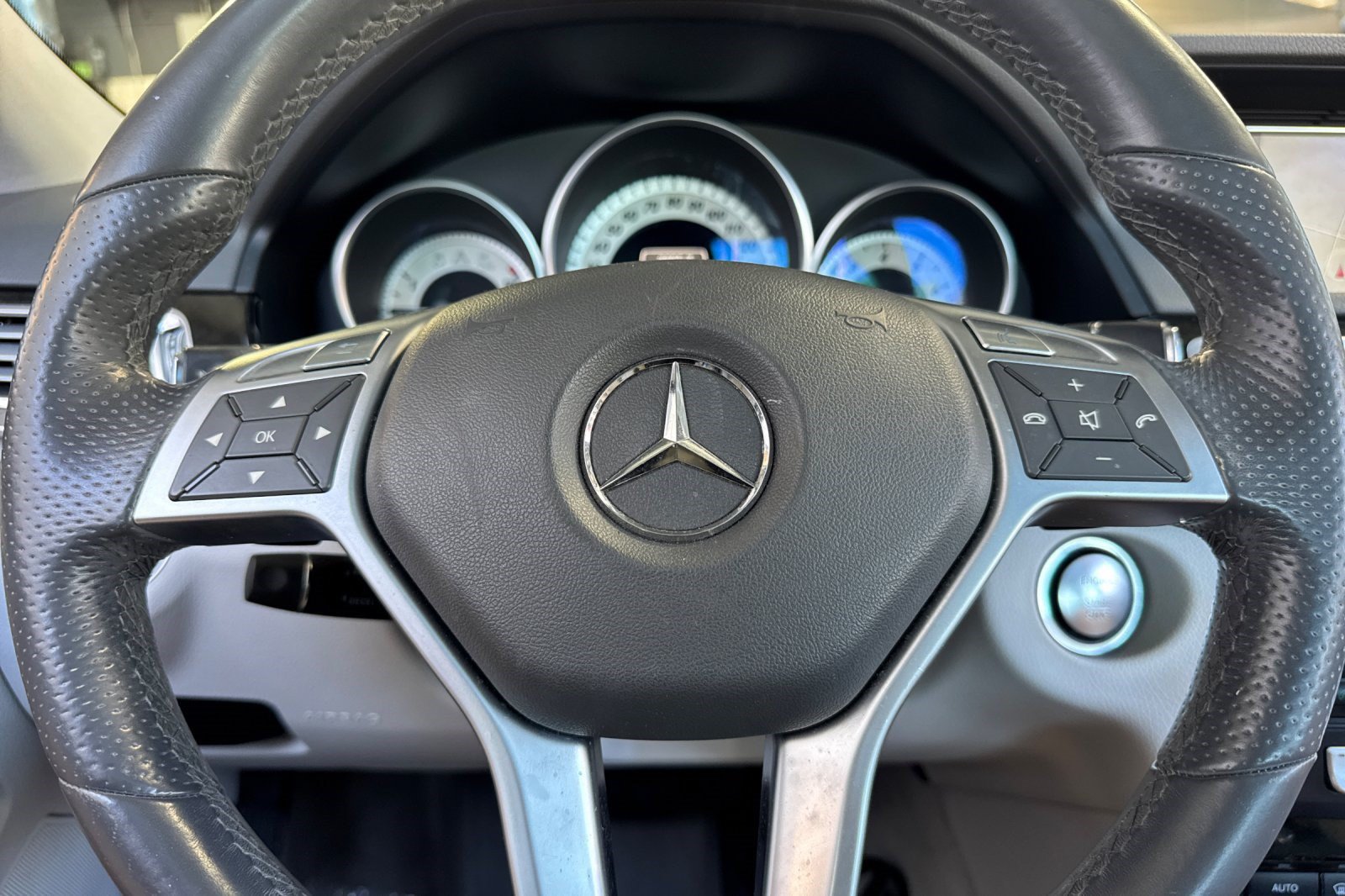 Used 2014 Mercedes-Benz E 350 Sedan image 11