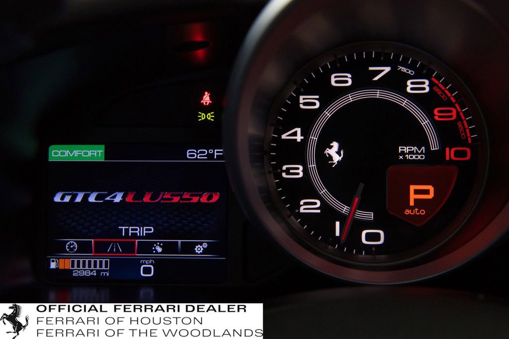 Used 2018 Ferrari GTC4Lusso image 14