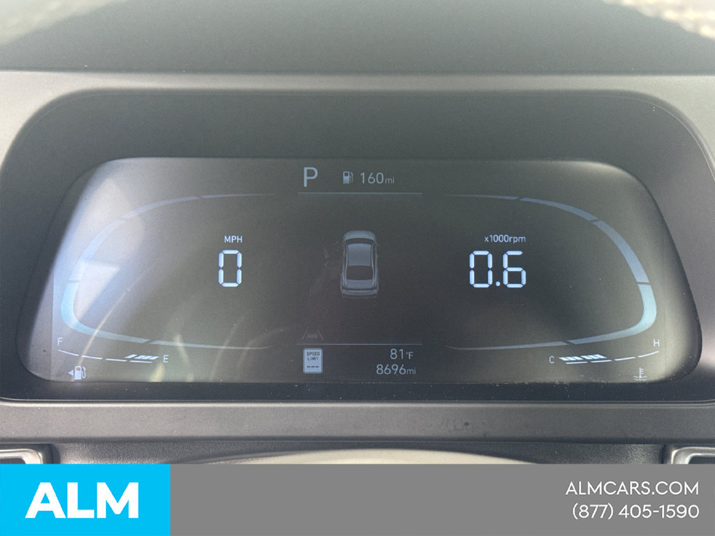 Used 2025 Hyundai Elantra Sport FWD image 30