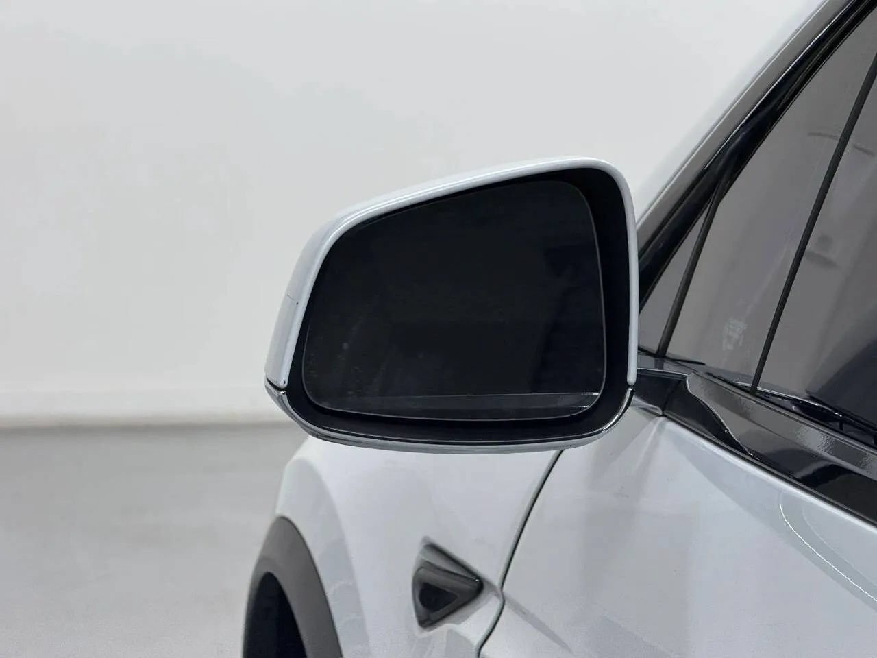 Used 2020 Tesla Model X Long Range AWD/4WD image 37