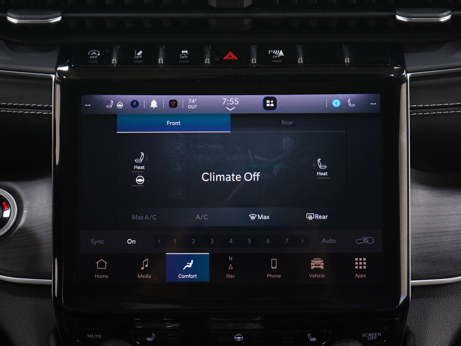 Used 2022 Jeep Grand Cherokee L Limited AWD/4WD image 18