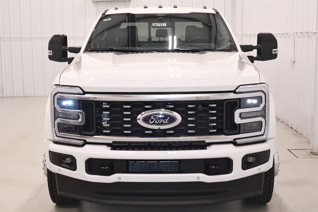 New 2026 Ford F450 Platinum w/ FX4 Off-Road Package AWD/4WD image 4