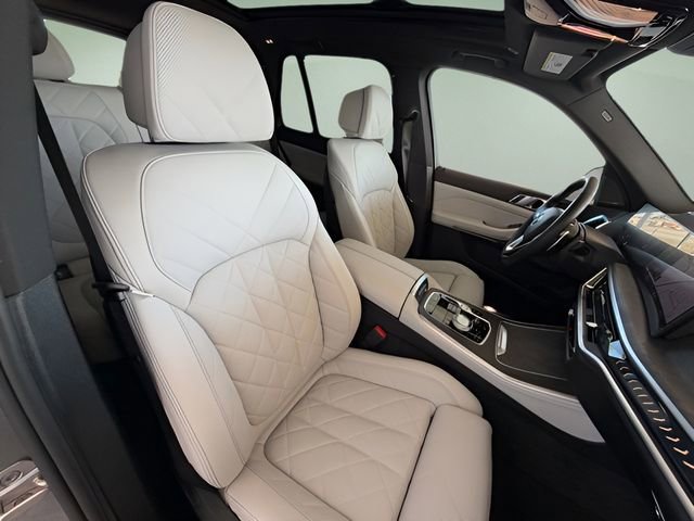 Certified 2024 BMW X5 sDrive40i w/ Executive Package image 42