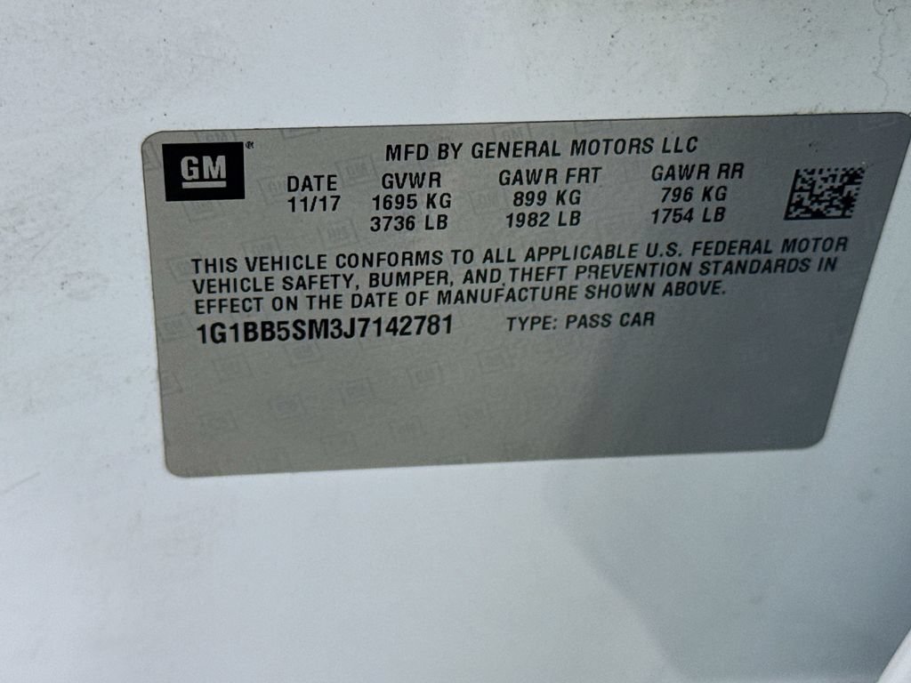 Used 2018 Chevrolet Cruze LS FWD image 36