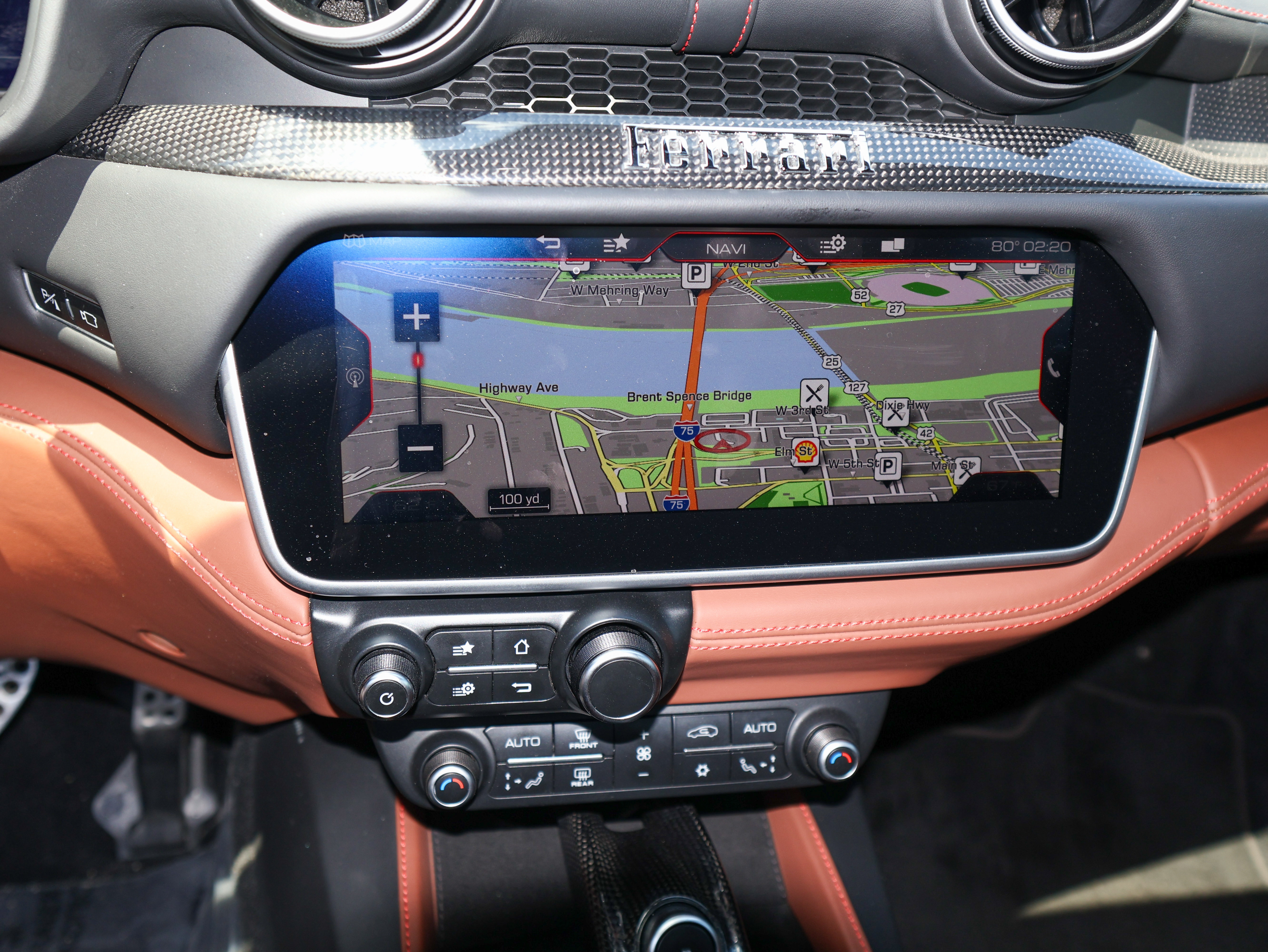 Used 2019 Ferrari Portofino RWD image 28