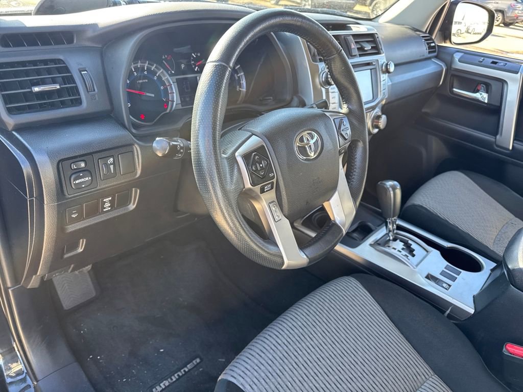 Used 2018 Toyota 4Runner SR5 image 17