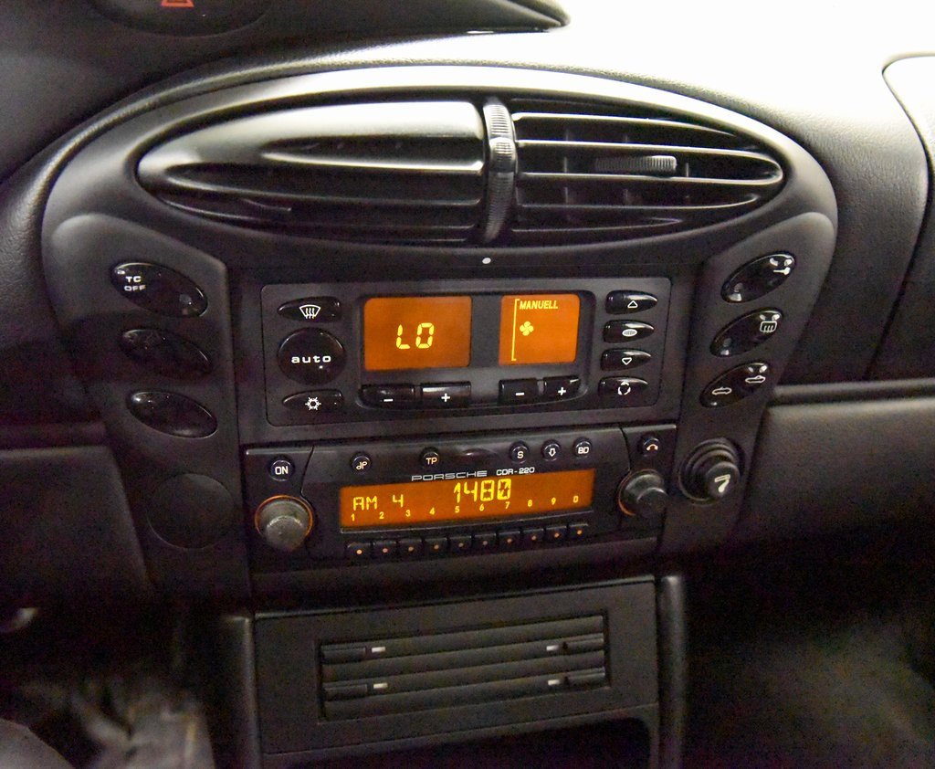 Used 2000 Porsche Boxster image 6