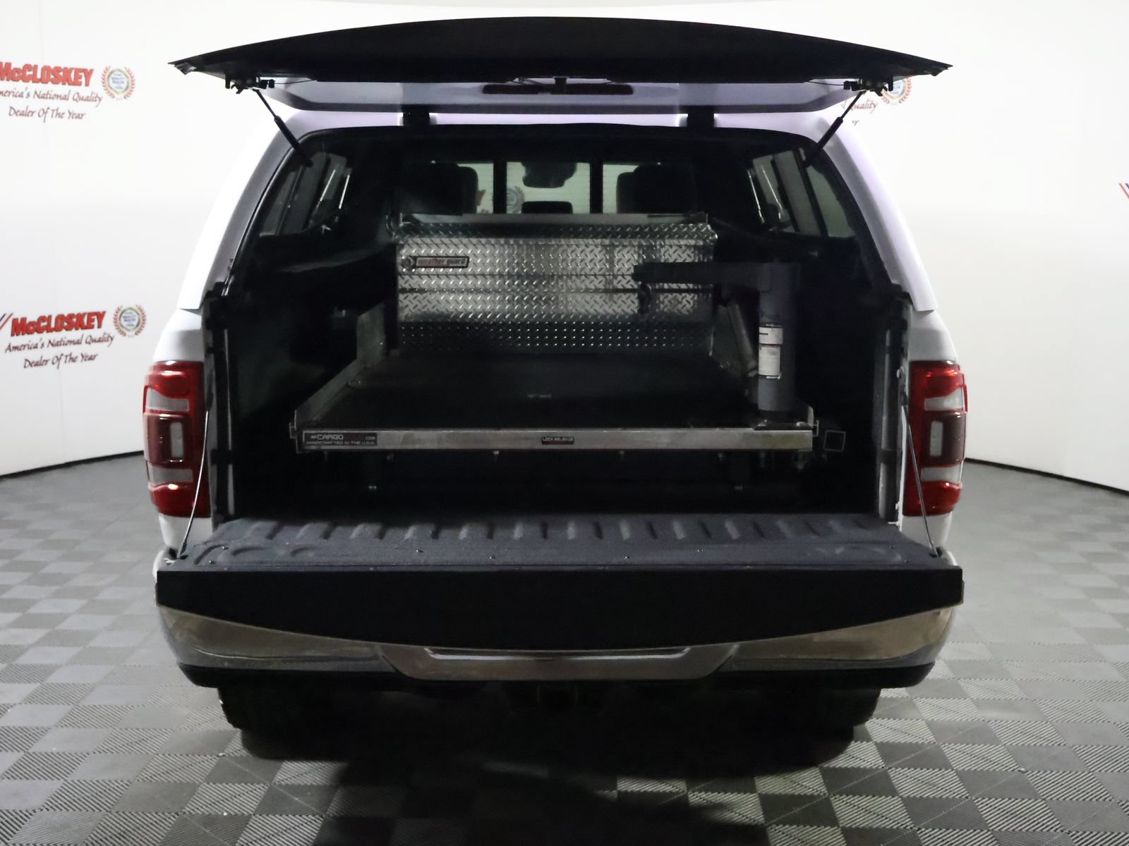 Used 2020 RAM 2500 Laramie AWD/4WD image 3