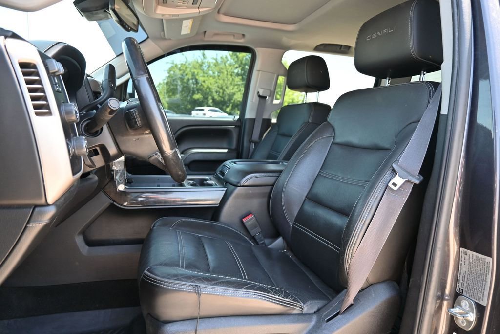 Used 2015 GMC Sierra 3500 Denali w/ Duramax Plus Package AWD/4WD image 18