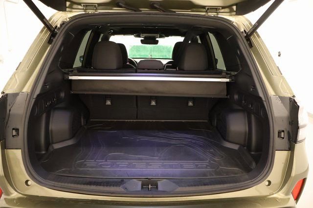 Used 2025 Subaru Forester Premium w/ Convenience Package #1 image 21