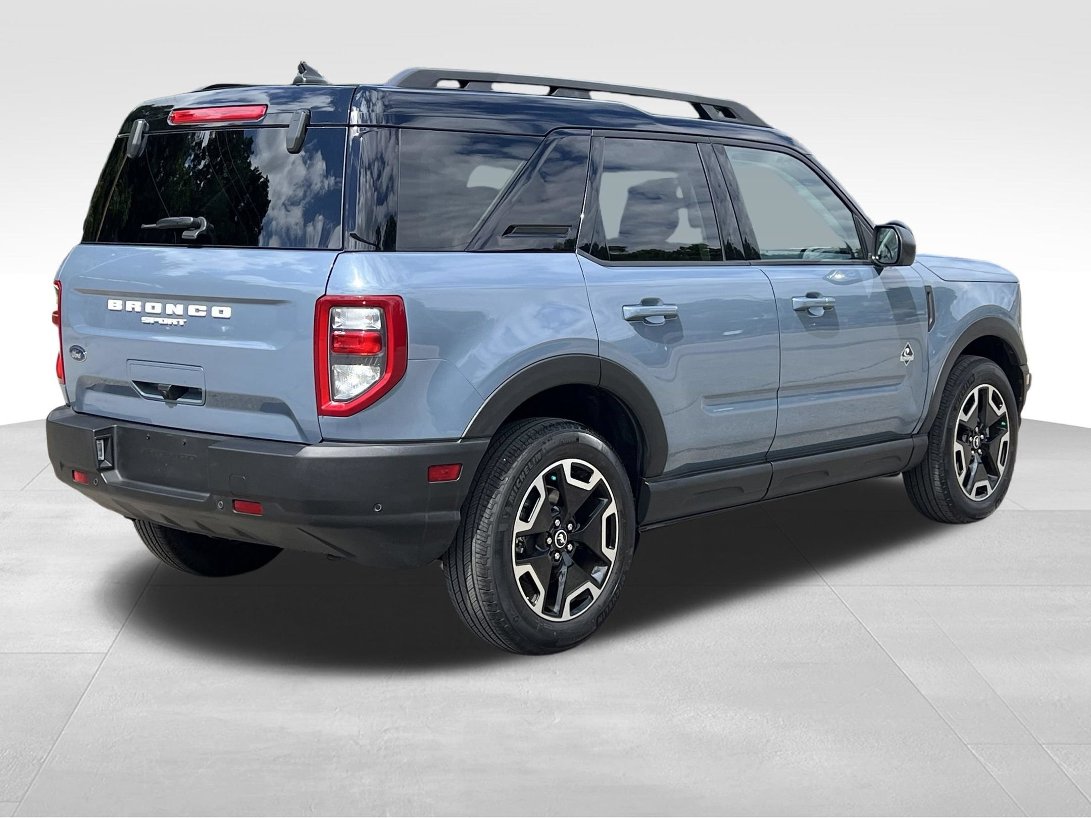 Used 2024 Ford Bronco Sport Outer Banks AWD/4WD image 7