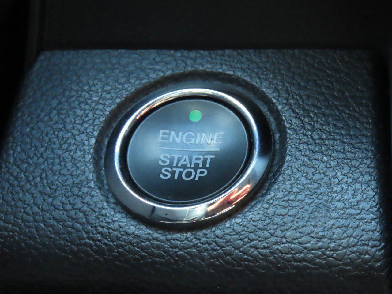 Used 2019 Ford Expedition Max Limited RWD image 31