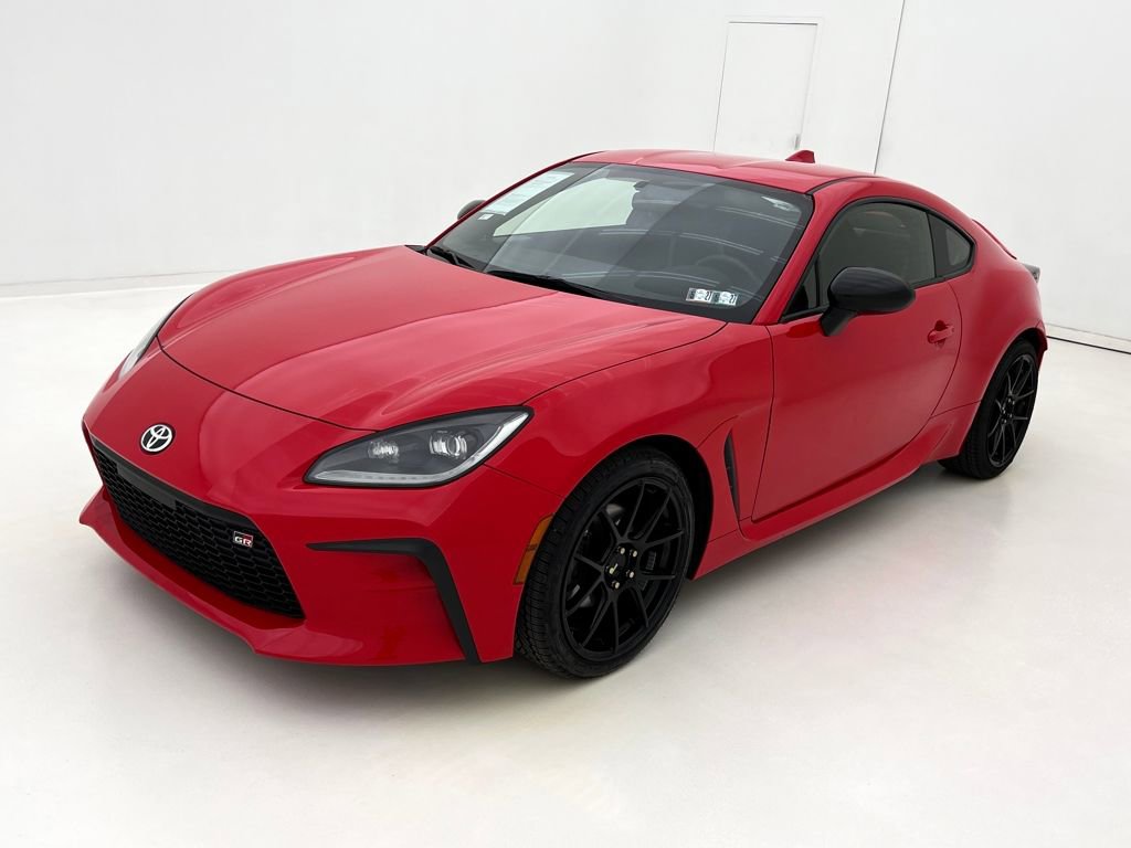 Used 2023 Toyota GR86 Premium w/ ALL Weather Mat Package (TMS) image 8