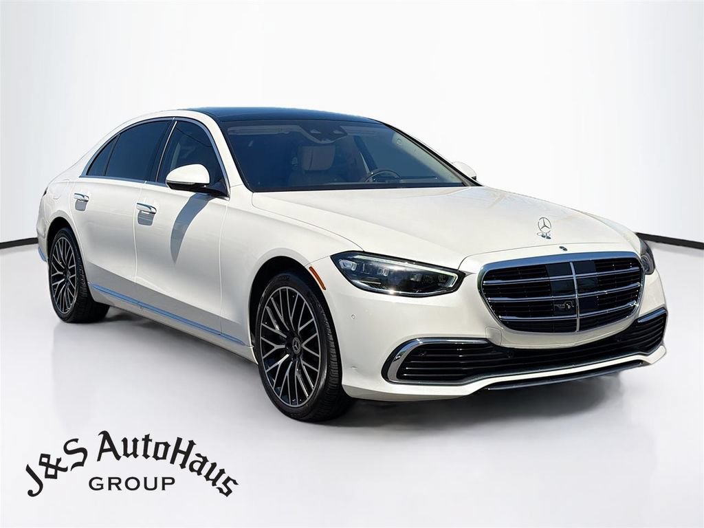 Used 2022 Mercedes-Benz S 580 4MATIC Sedan image 1