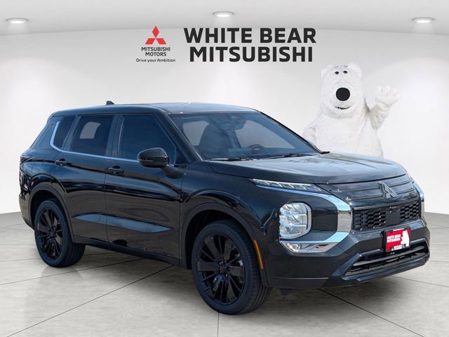 New 2026 Mitsubishi Outlander LE