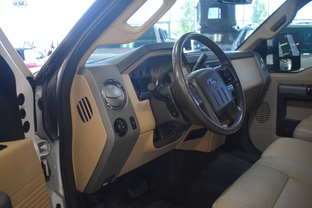 Used 2011 Ford F250 Lariat w/ Lariat Interior Pkg RWD image 38